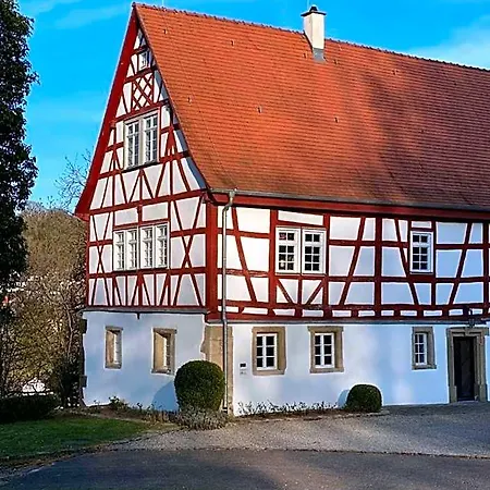 Goetzenburg * Jagsthausen